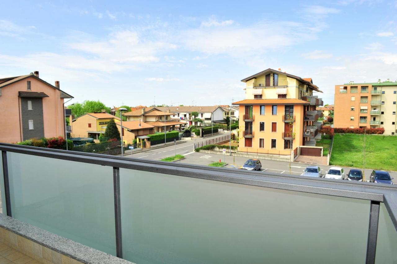 Moderno Trilocale Laura Apartment ดาลมิเน ภายนอก รูปภาพ
